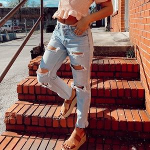 High rise boyfriend Jeans